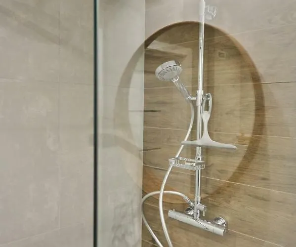 Skwerek * 格丁尼亚